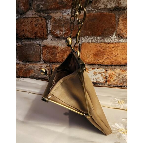 Vintage Brown Crewel Embroidered Handbag Purse - Removable Chain -- Ocean Theme - Picture 7 of 8